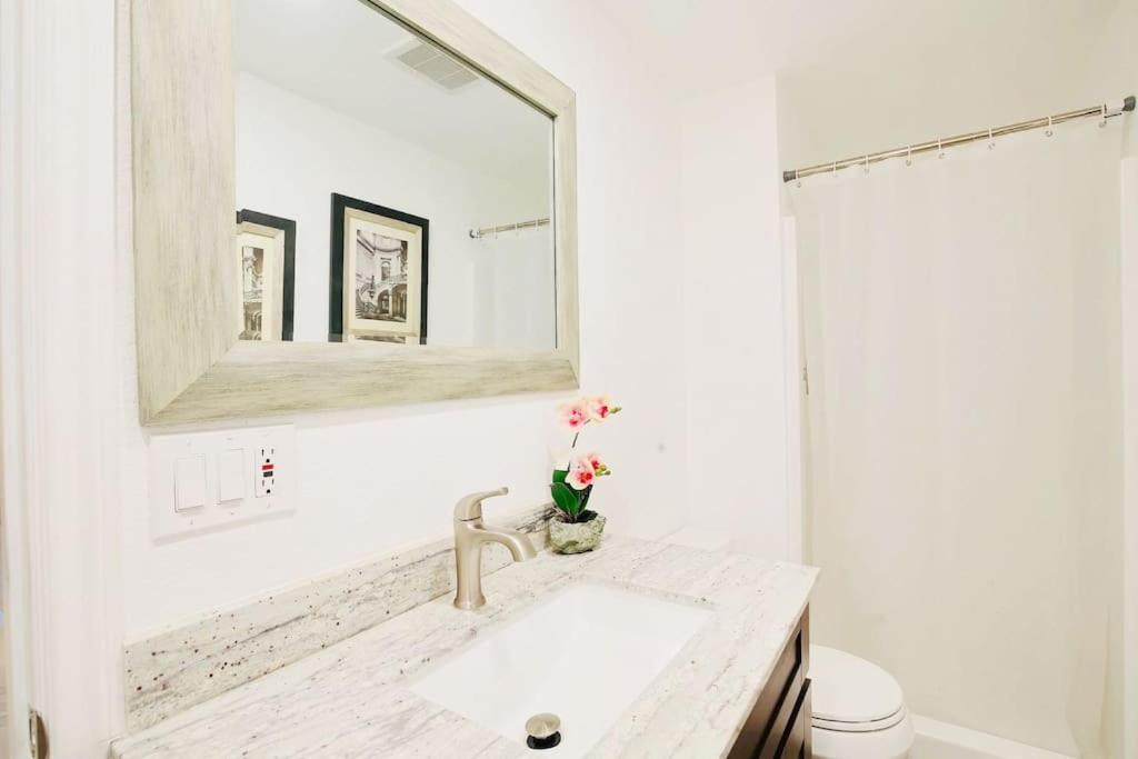 5 Rooms Villa Near Disneyland, Golf Course And Trial To Beach Santa Ana Eksteriør bilde
